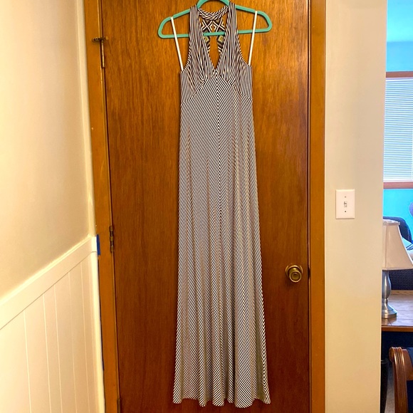 Ella Moss Maxi Dress - Picture 1 of 5